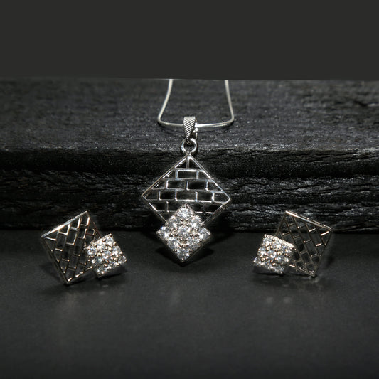 925 Silver (Chandi) Kite Shape Pendant Set with Earrings